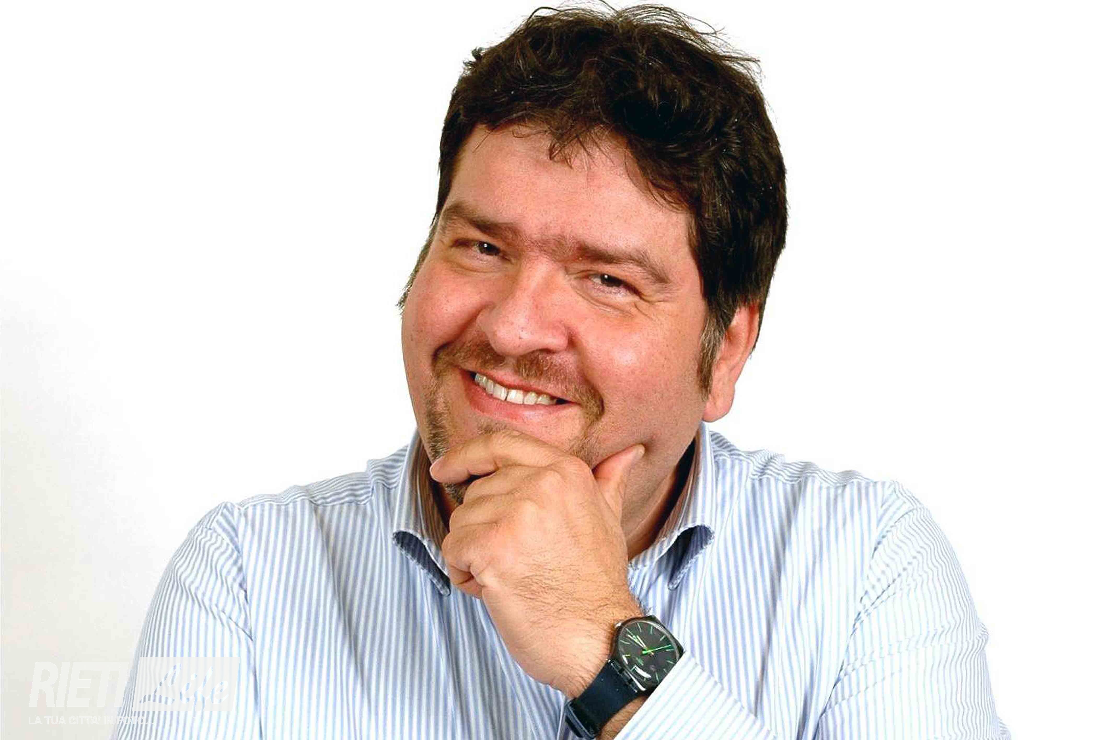 STEFANO POZZOVIVO, UNA VITA PER LA RADIO DA 30 ANNI AL MICROFONO