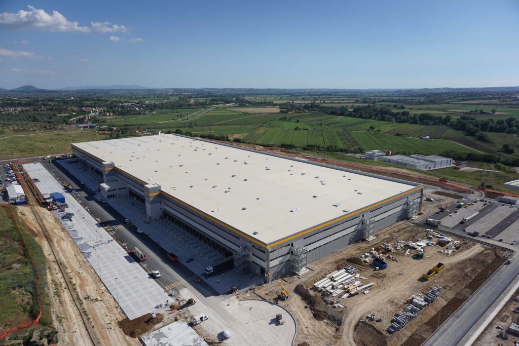 Amazon, quasi finito lo stabilimento / Iniziata la selezione dei